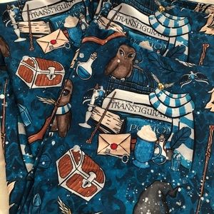 New TC HP blue house inspired leggings.